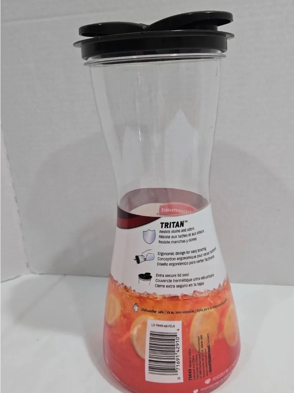 New Rubbermaid 2 qt Carafe Leak-Proof Lid BPA Free Shatter Resistant Clear 11.5